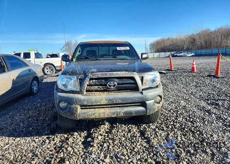 2005 Toyota Tacoma Base from USA, damaged, VIN 5TEPX42N45Z135953
